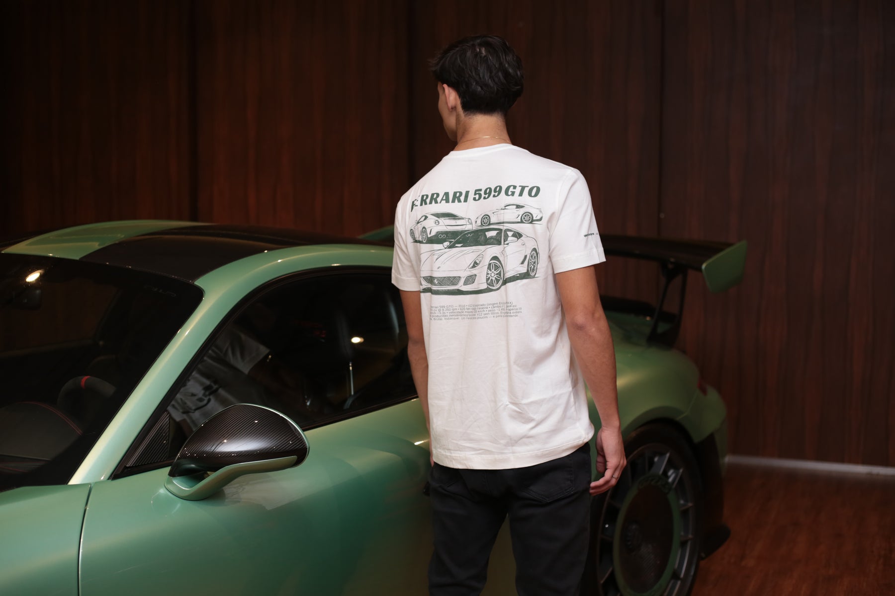 Camiseta 599 GTO
